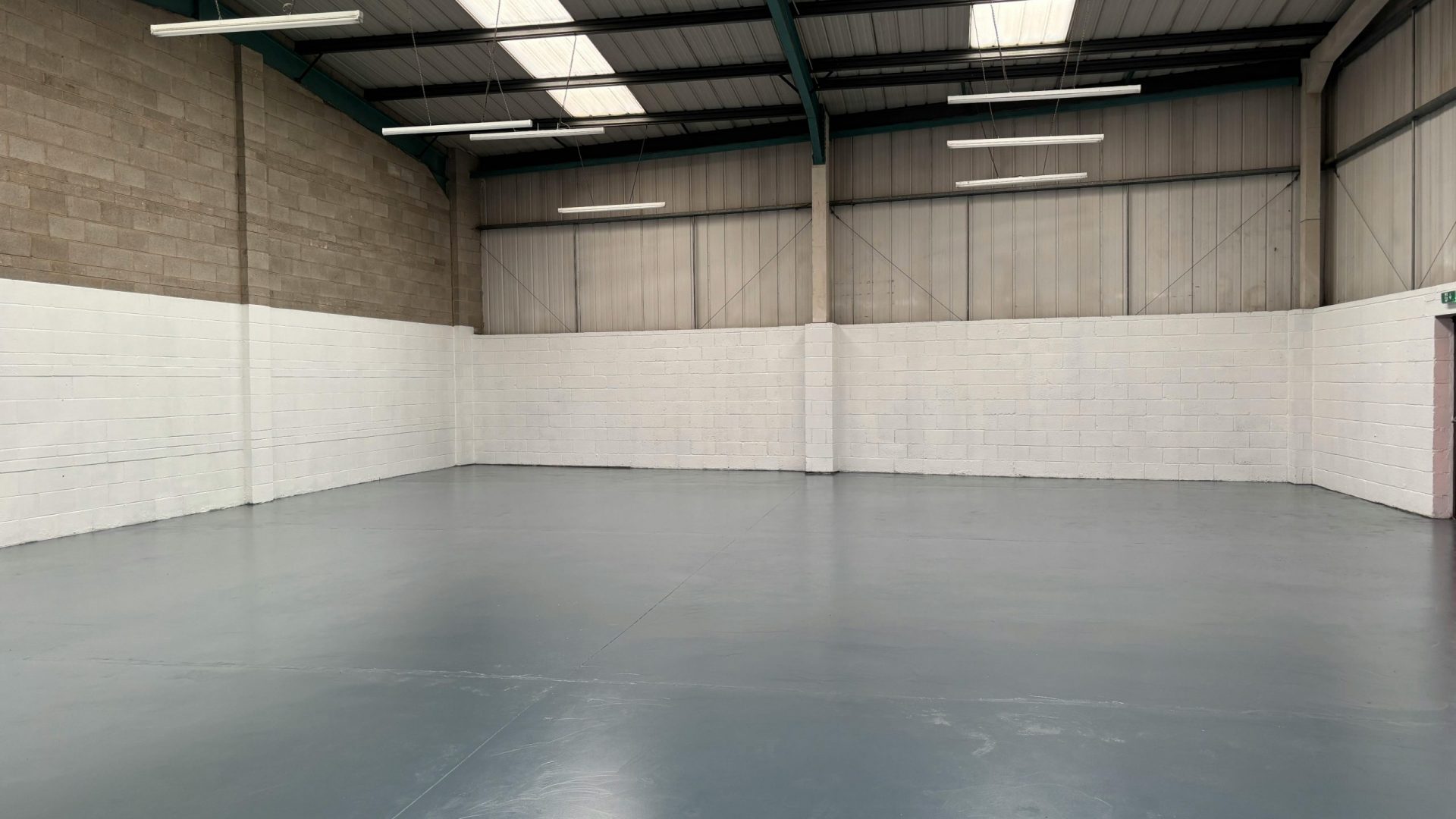 3376173fa9691eb6f33cd7e123fb7b42-img-0241