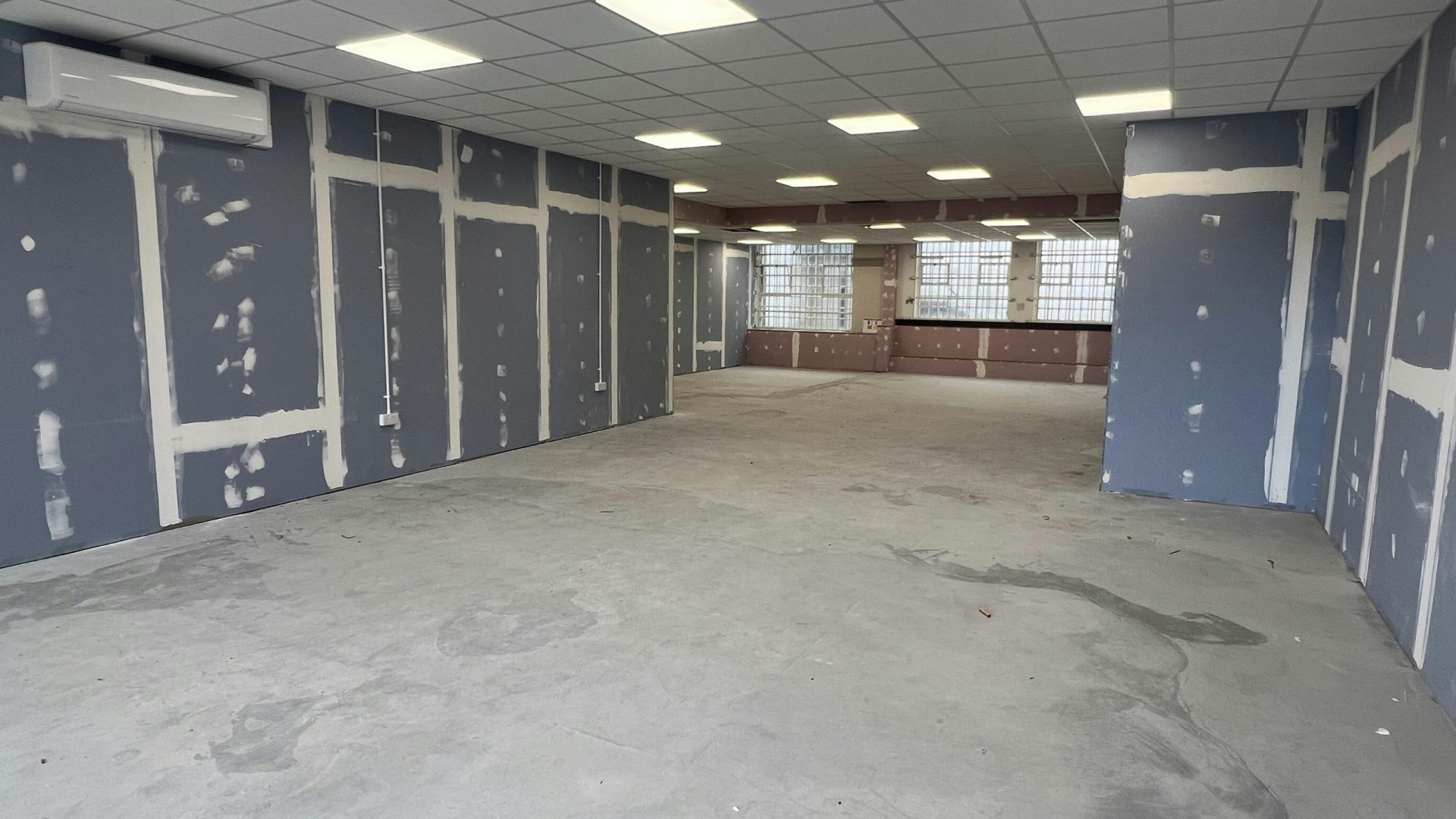 857a4e564fff0d6478ed75dcbd95b920-2