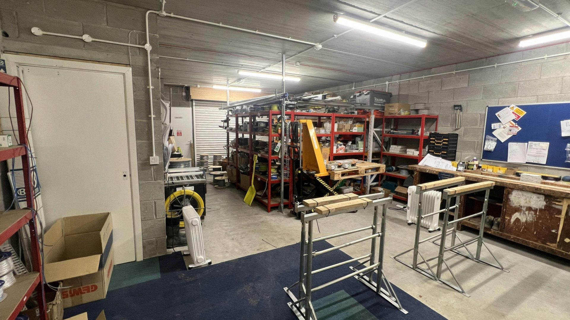 8717b6db2c081d2a1ddce53efe0f346d-img-0093