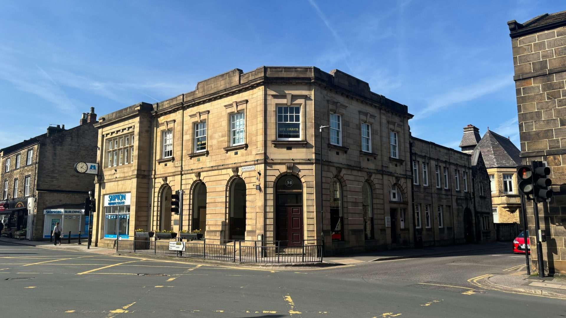 aff1e306bb9d3faa3e84ed4a25182bd7-img-0212