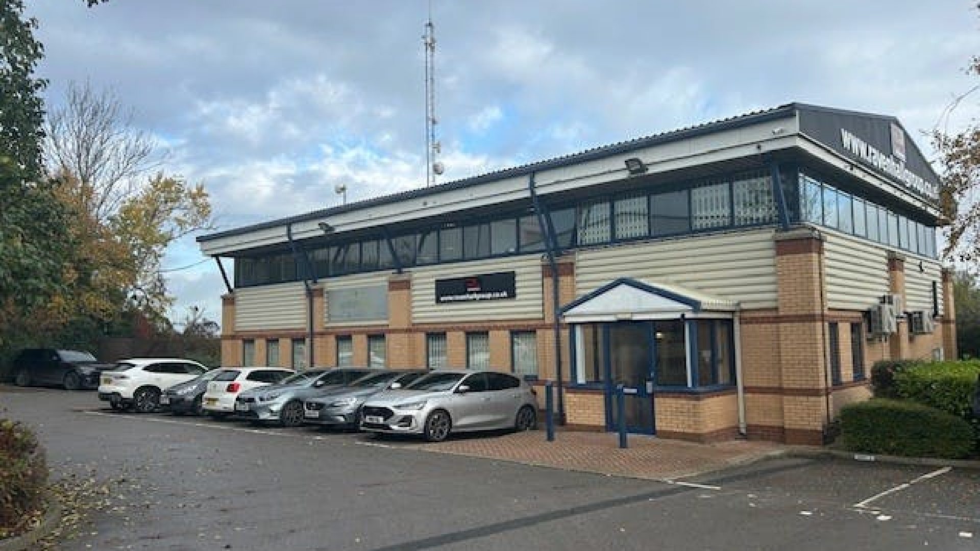 b7d2e23abb7b778da5fab4f680ab922a-front