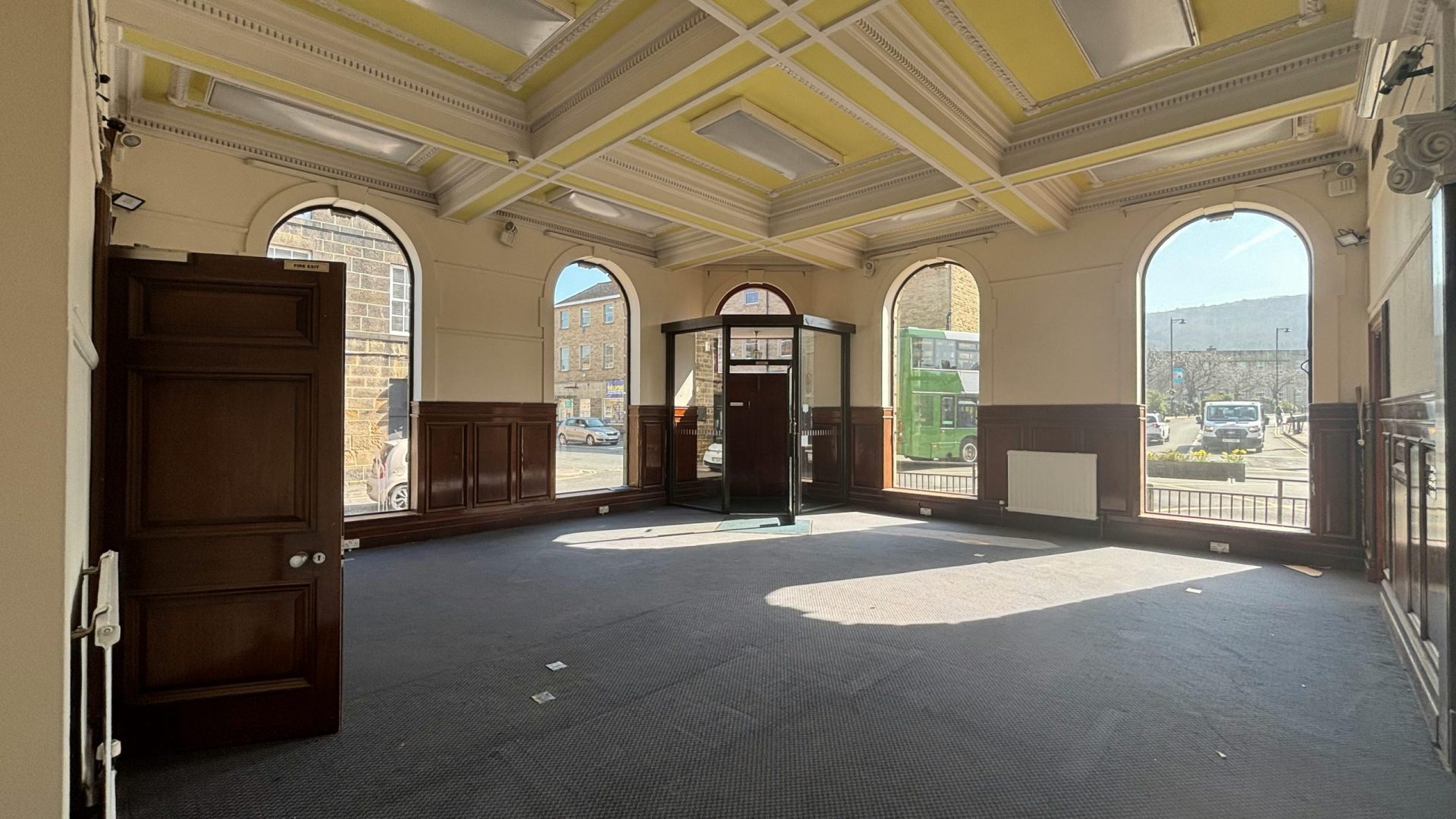 c45cbcbade21ba5e52058c5c6ba31ddf-img-0201